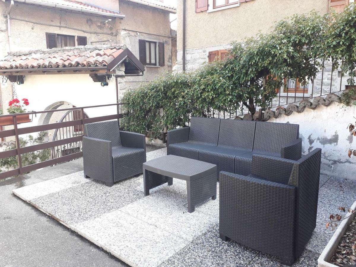 Da Mara Lago Di Como Sormano Exterior foto